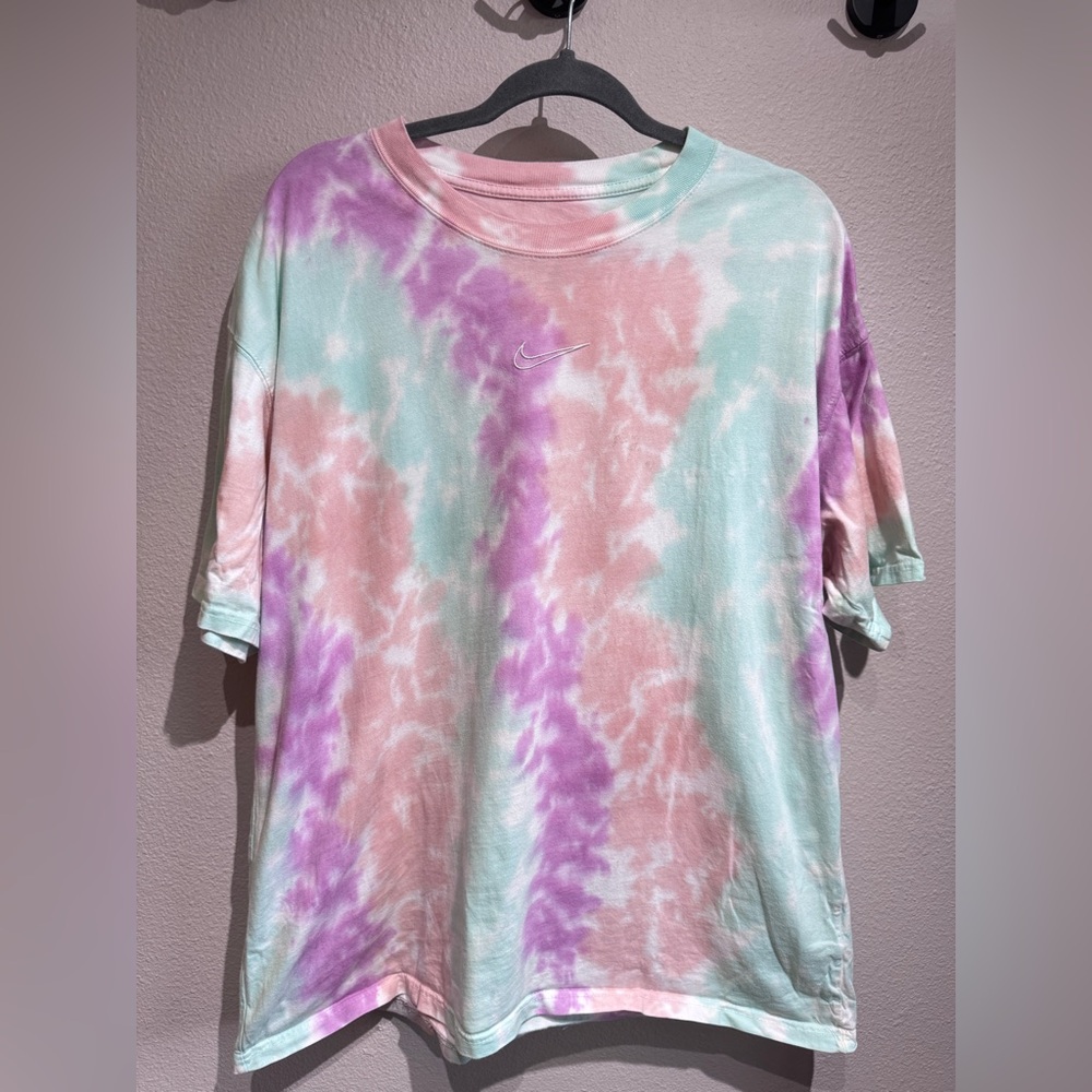 Nike tie dye men’s size L tshirt